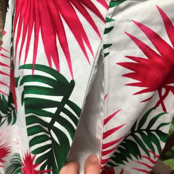 ❤️🌴Palm Keyhole Halter Dress🌴❤️ - Picture 13 of 14